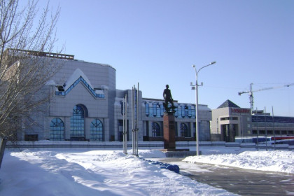 Памятник маршалу Покрышкину в Новосибирске переносят на новое место