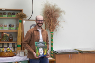 Новосибирский ученый написал для детей книгу про академика Вавилова