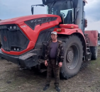 Как проходят сельские будни механизатора из Здвинского района