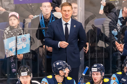 Гендиректор ХК «Сибирь» объяснил назначение Люзенкова на пост главного тренера