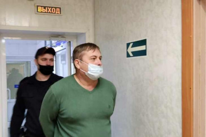 Депутату Поповцеву разрешили выйти из квартиры в Новосибирске