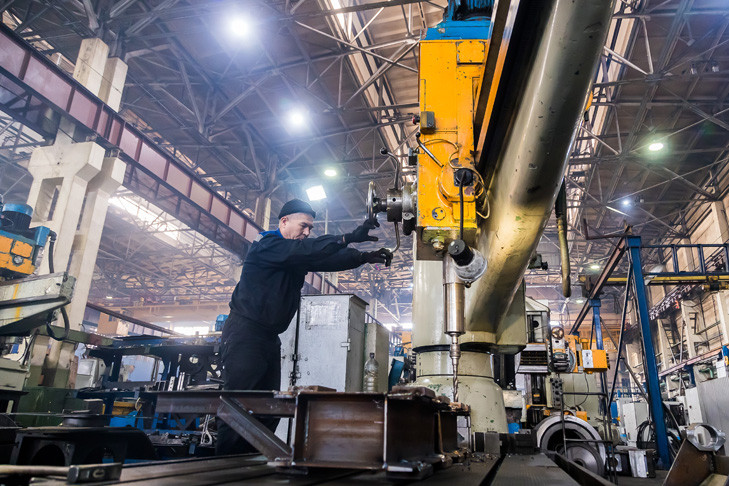 Названы точные даты шестидневной рабочей недели в октябре-2025