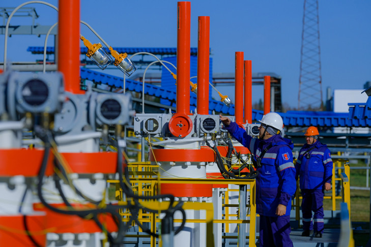 На нефтепроводах Западной Сибири выполнена замена и ремонт запорной арматуры