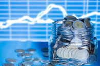 На рынке продолжается процесс дедолларизации