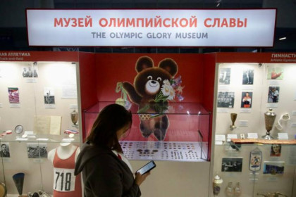 Закулисье «Сибирь-Арены» и секретную скамейку показали жителям Новосибирска