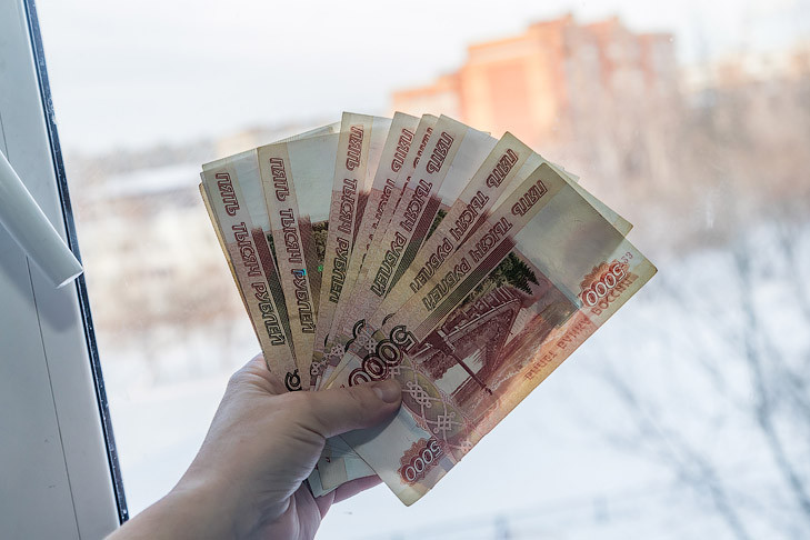 Разведенка взыскала с мужа более 1 млн рублей в Новосибирске