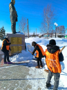 В Пешково почтили память героев: Юнармейцы и волонтеры привели в порядок памятник