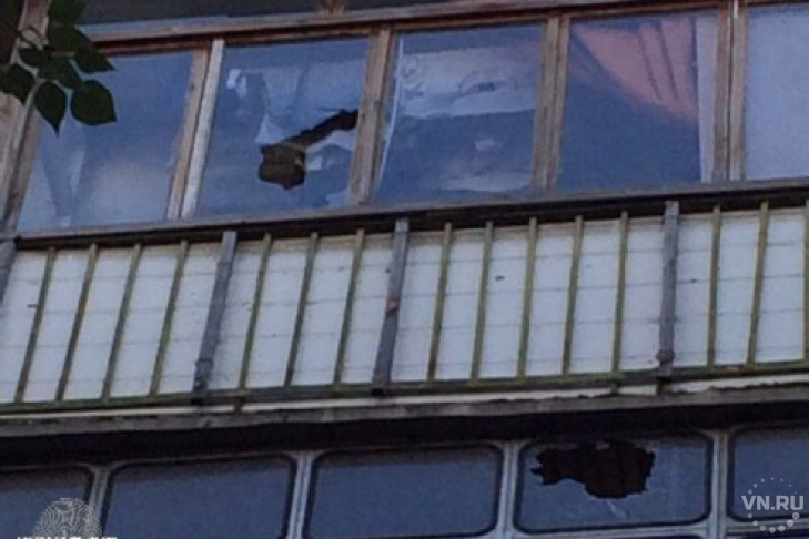 «Меломаны» обстреляли балкон из пневматики на Карла Маркса