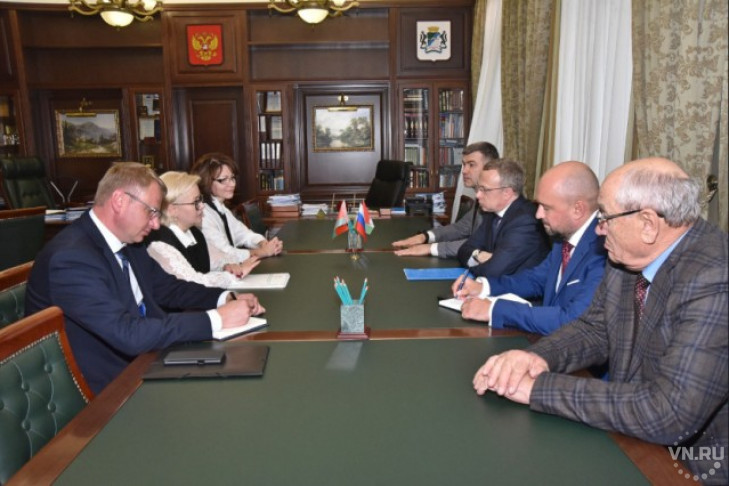 Первый заместитель губернатора Юрий Петухов встретился с делегацией Республики Беларусь