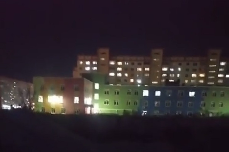 Мэрию Новосибирска обвинили в ЧП с девочкой и мусорной ямой на «Матрешках»