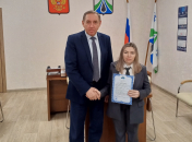 Жительнице Северного вручен сертификат на приобретение жилья