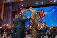 «С отвагой в сердце» – в Бердске чествовали Защитников Отечества