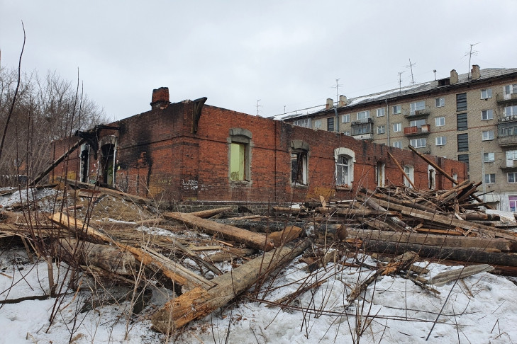 Бастрыкин проверит разрушение 100-летних домов у вокзала Новосибирск - Южный