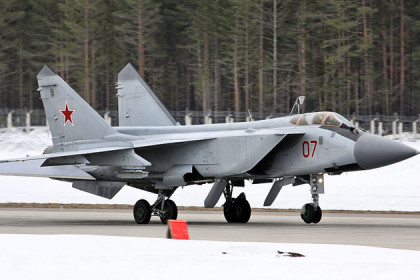 Истребители-перехватчики МиГ-31 пролетели над Новосибирском