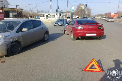 Автомобиль будущего попал в аварию в Новосибирске