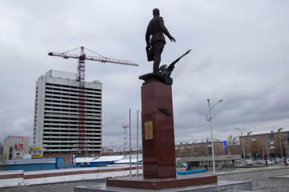 Достопримечательности Новосибирска: площадь Маркса больше Красной площади?