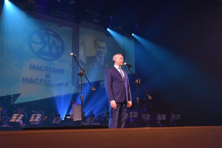Губернатор принял участие в торжественных мероприятиях в честь Дня новосибирского Академгородка
