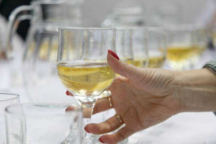 Более тысячи новосибирцев отравились алкоголем