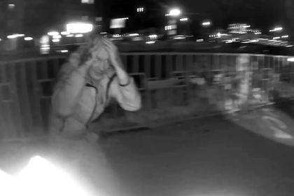 Новосибирец порезал живот бутылкой при появлении скорой помощи