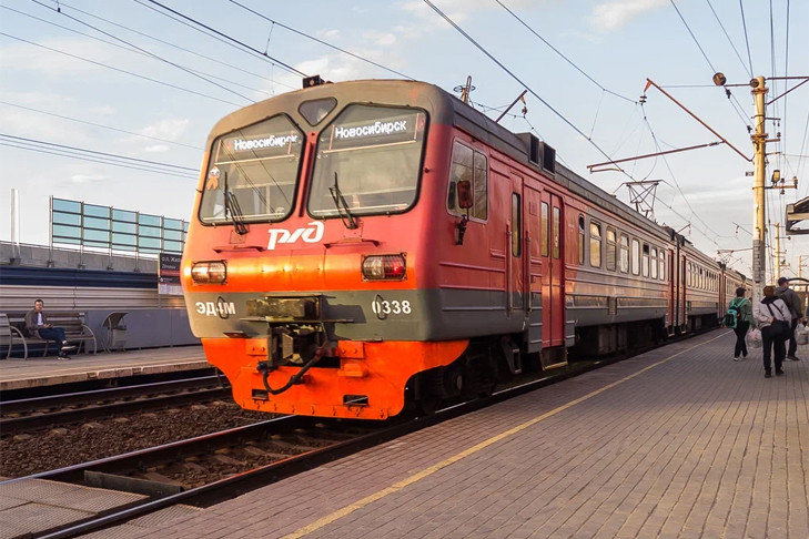 Поздравления с Днем железнодорожника!