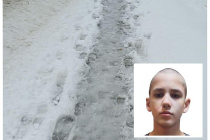 Четырнадцатилетнего подростка в синей шапке неделю ищут в Новосибирске