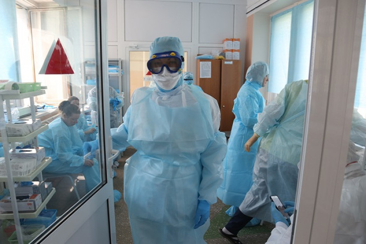 Пятеро погибли, 73 заразились – коронавирус 5 октября в Новосибирске
