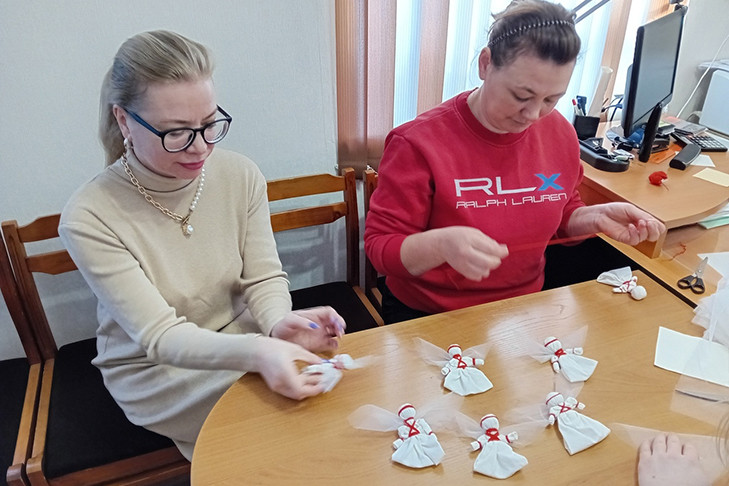 Куклы–обереги для участников СВО изготовили в Новосибирской области