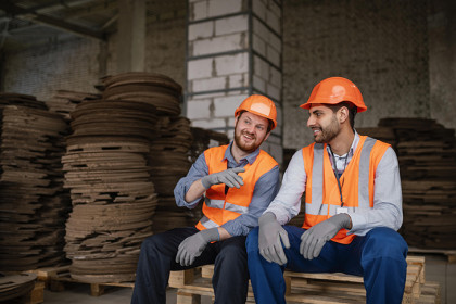 Спрос на подработку в строительных и ремонтных профессиях в Новосибирской области вырос почти в 2 раза