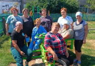 Детскую площадку в Биазе привели в порядок