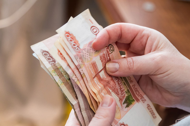 Новосибирские приставы за неделю взыскали с должников более 60 млн рублей
