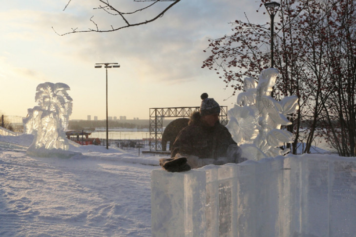 Когда откроют ледовый городок 2020 на набережной – фоторепортаж