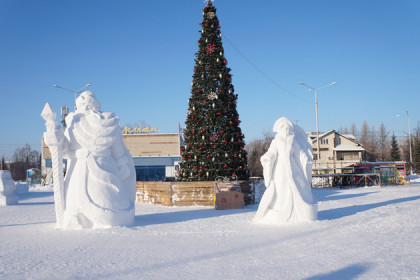 Алиментщики построили бесплатно - цена снежных городков в райцентрах