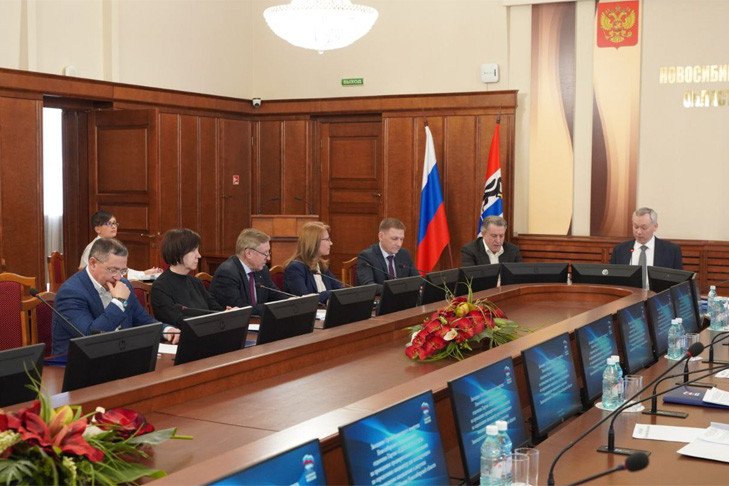 «Единая Россия» проведет предварительное голосование с 5 марта по 25 мая в электронном виде