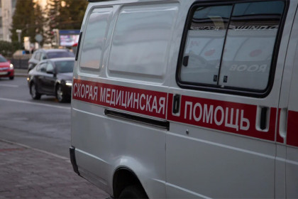 В бывшем «Леруа Мерлен» охранник упал без сознания на бетонный пол