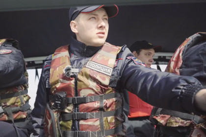 «Работа на воде – это драйв»: сержант Сергей Бочкарев о буднях на полицейском катере