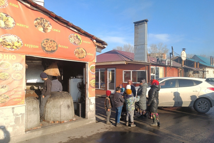 Незаконных мигрантов снова задержали во время рейда в Новосибирске