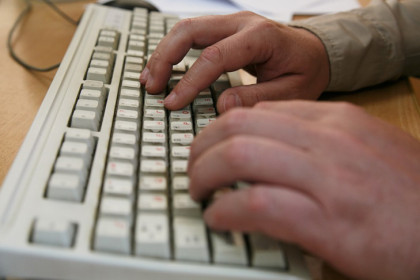 Андрей Травников предупредил новосибирцев о спам-рассылке от своего имени