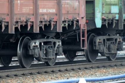 Грузовой поезд сбил насмерть 59-летнего мужчину под Новосибирском