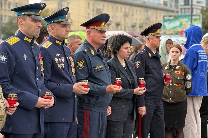 Новосибирская область вместе со всей страной отметила День солидарности борьбы с терроризмом