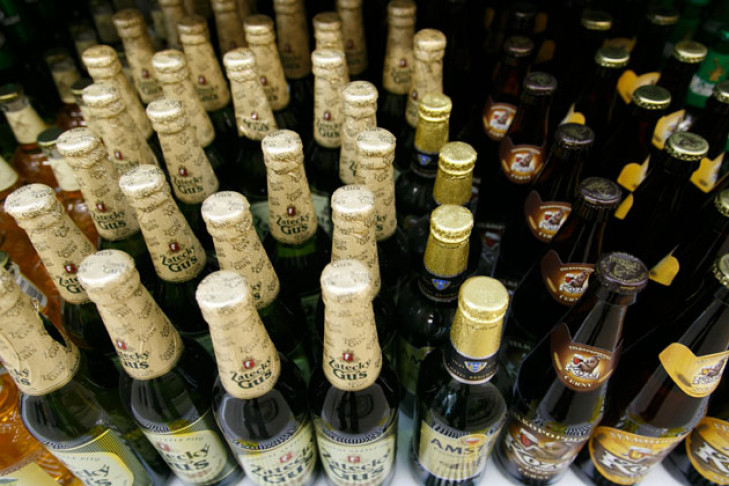 Минимальную цену на пиво предложили установить в России