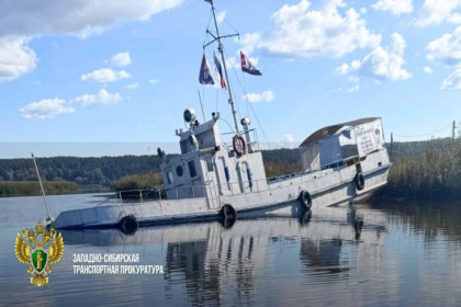 Разлив нефти произошел на Берди из подтопленного под Искитимом катера