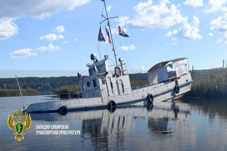 Разлив нефти произошел на Берди из подтопленного под Искитимом катера