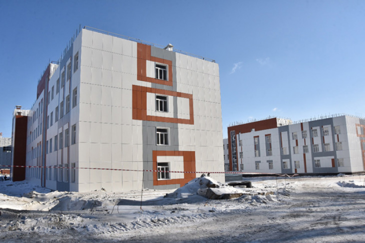Андрей Травников: В 2021-2022 годах количество строящихся школ в Новосибирской области будет удвоено