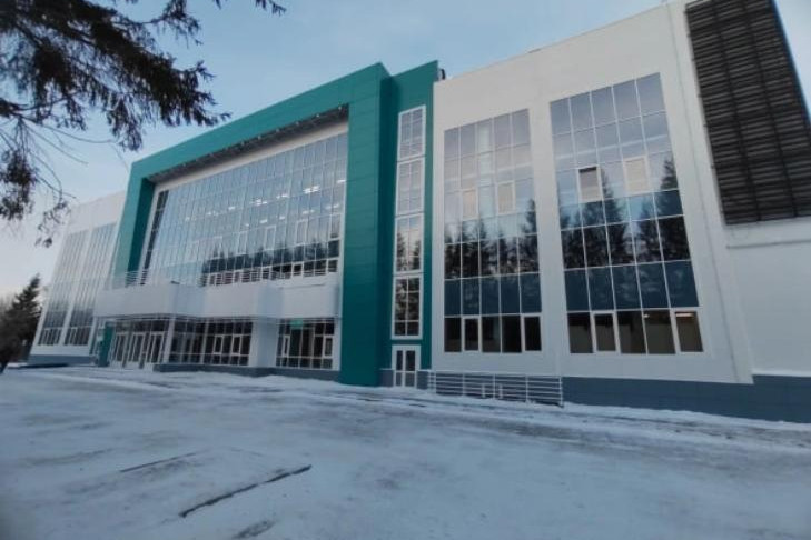 Сроки открытия бассейна СКА после реконструкции уточнили в Новосибирске