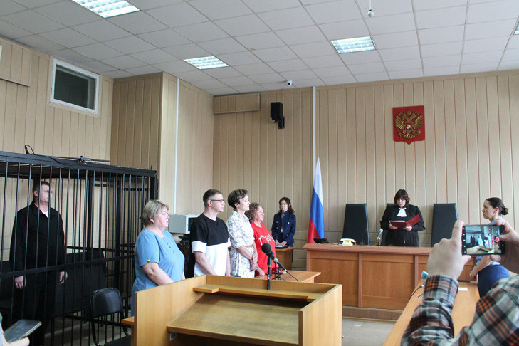 Бастрыкин затребовал доклад после оправдания усть-таркских полицейских