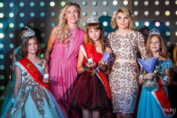 Названы три самые красивые девочки Новосибирска