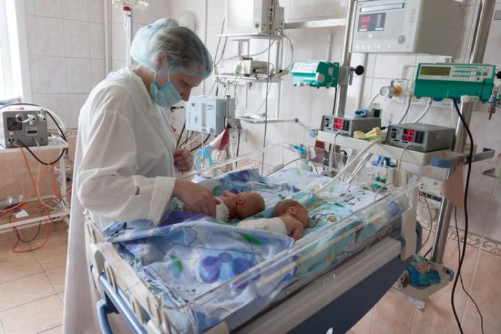 Количество несовершеннолетних мам выросло в Новосибирской области