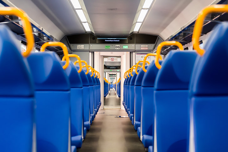 Новосибирские электрички меняют расписание на День России-2025