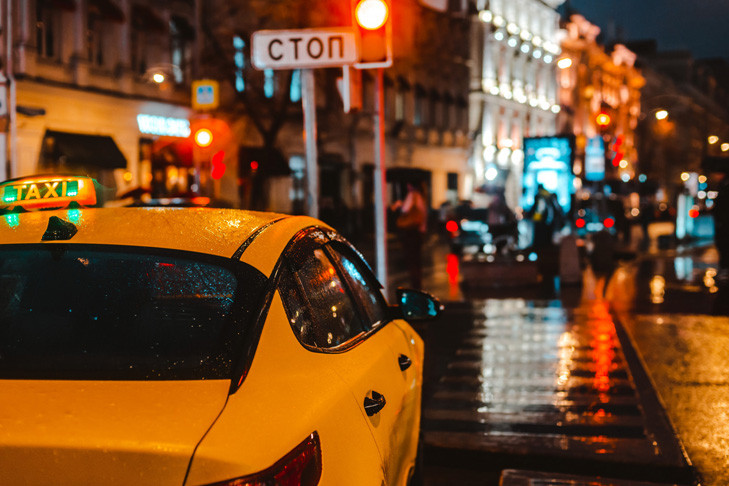 Как вызвать такси по телефону в Новосибирске, если отключили интернет