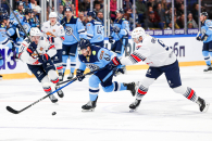 Двумя гостевыми матчами открывает серию плей-офф новосибирская «Сибирь»